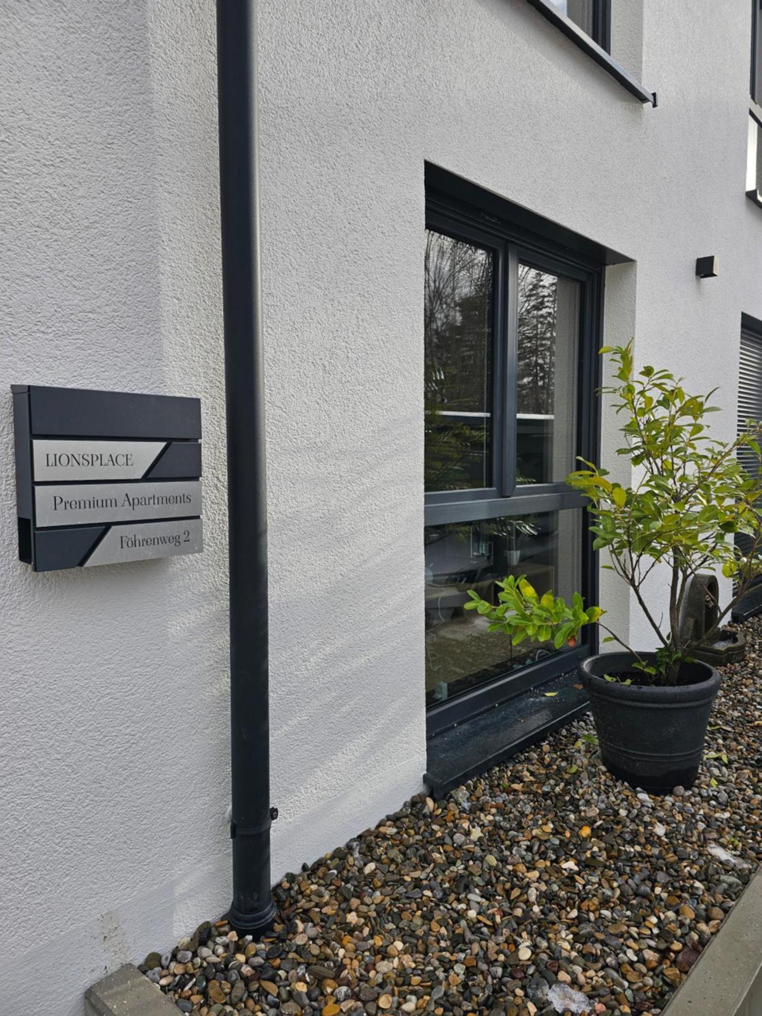 Lions Place Premium Apartments Executive Luxus Penthouse Inklusive Spa Heidenheim an der Brenz Exterior foto
